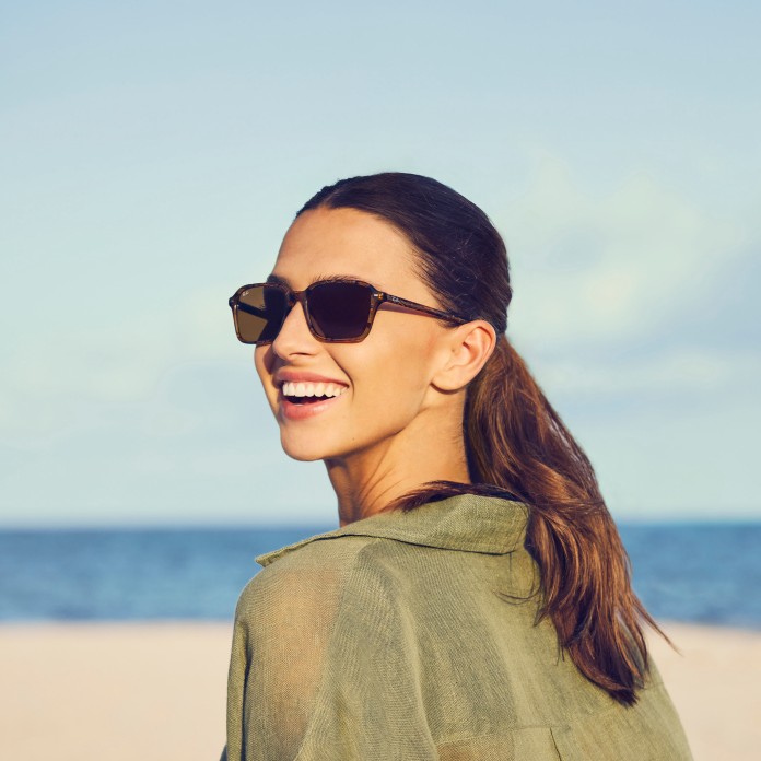 25% off sunglasses when you buy glasses ​
